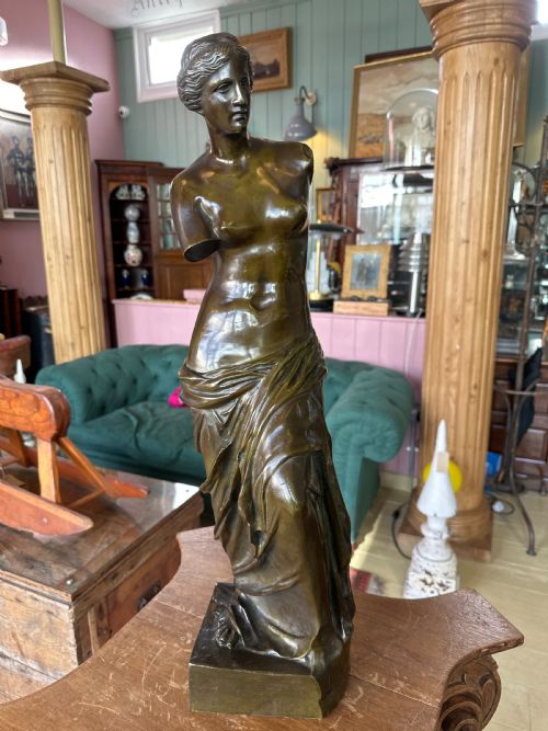 large grand tour bronze of Venus di Milo circa 1880, 66cm high
