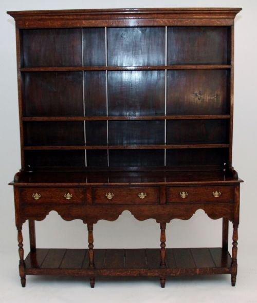 Dresser and Rack