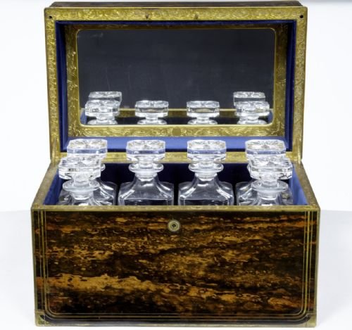 Coramandle Decanter Box Set