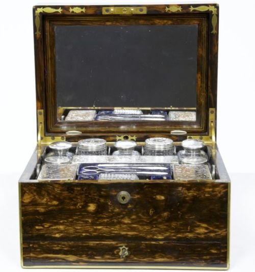 Coramandle Vanity Box