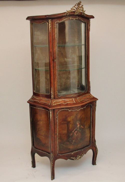Rosewood Vitrine
