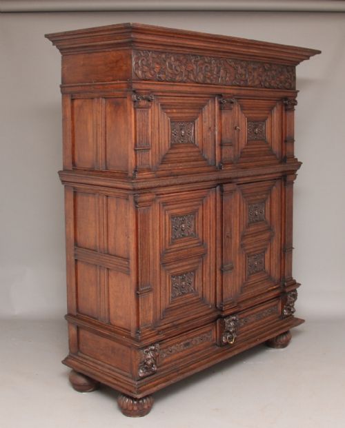 17th Century Flemish Oak Cupboard