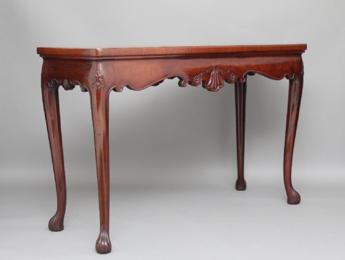 18th Century Mahogany Serving / Side Table