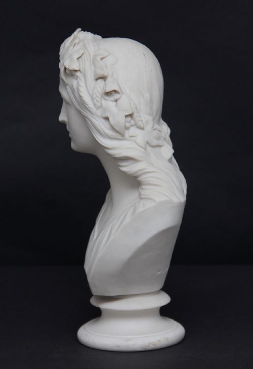 fig 1. 19th Century bust of Ophelia 