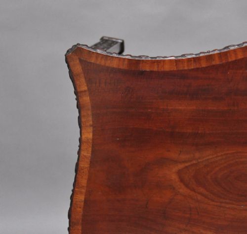 EARLY 20TH CENTURY MAHOGANY CENTER TABLE - ADDITIONAL PHOTO 4