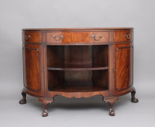 Early 20th Century Mahogany Demi-lune Cabinet