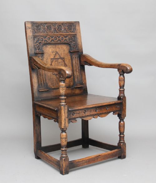 Early 20th Century Oak Wainscot Chair