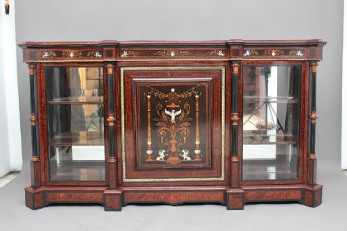 19th Century Exhibition Quality Amboyna and Ebonised Cabinet