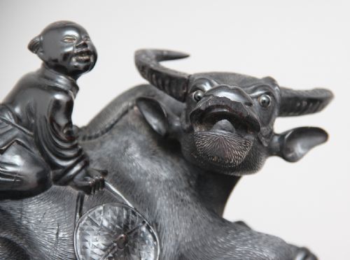 A PAIR OF 20TH CENTURY CHINESE WOOD CARVINGS - ADDITIONAL PHOTO 5