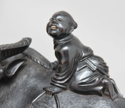 A PAIR OF 20TH CENTURY CHINESE WOOD CARVINGS - ADDITIONAL PHOTO 7