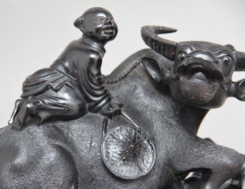 A PAIR OF 20TH CENTURY CHINESE WOOD CARVINGS - ADDITIONAL PHOTO 8