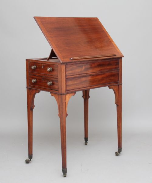 Early 19th Century Mahogany Side Table