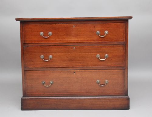 Early 20th Century Mahogany Chest