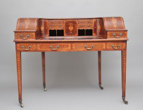 Early 20th Century Mahogany Carlton House Desk