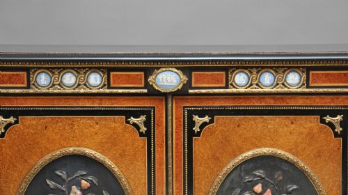 19TH CENTURY AMBOYNA AND EBONISED CREDENZA - ADDITIONAL PHOTO 13