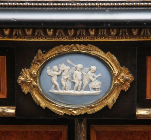 19TH CENTURY AMBOYNA AND EBONISED CREDENZA - ADDITIONAL PHOTO 15