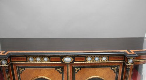 19TH CENTURY AMBOYNA AND EBONISED CREDENZA - ADDITIONAL PHOTO 19