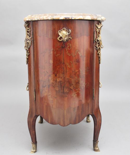 EARLY 19TH CENTURY FRENCH MARQUETRY CABINET - ADDITIONAL PHOTO 6