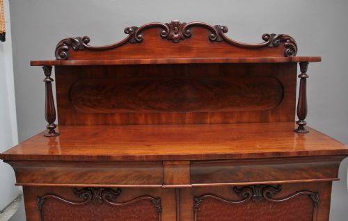 19TH CENTURY FLAME MAHOGANY CHIFFONIER - ADDITIONAL PHOTO 3