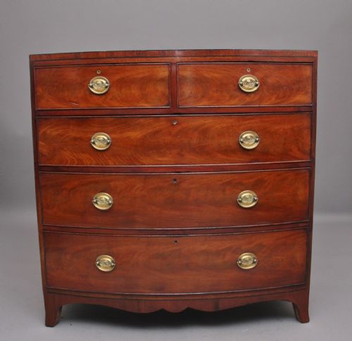 Early 19th Century Mahogany Bowfront Chest