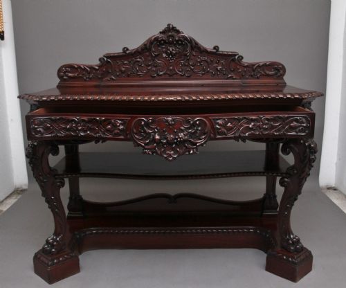 fig 1. 19th Century mahogany serving table by Gillows of Lancaster
