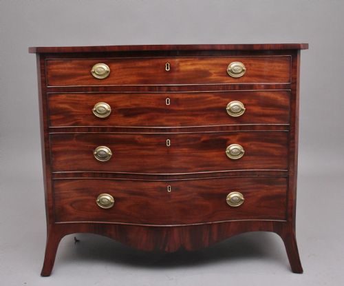 18th Century Mahogany Serpentine Chest of Drawers