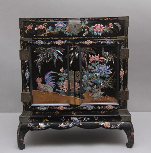 19th Century Japanese Inlaid Table Top Cabinet on Stand