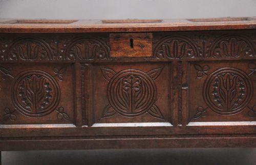 17TH CENTURY ANTIQUE CARVED OAK COFFER - ADDITIONAL PHOTO 10