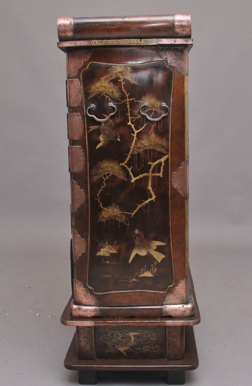 19TH CENTURY JAPANESE GILT LACQUERED CABINET - ADDITIONAL PHOTO 4