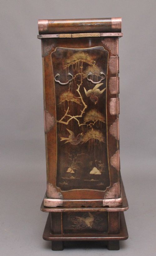 19TH CENTURY JAPANESE GILT LACQUERED CABINET - ADDITIONAL PHOTO 6