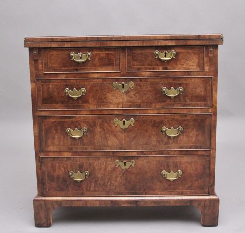 Early 20th Century Walnut Bachelors Chest