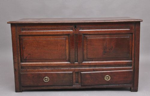 18TH CENTURY OAK MULE CHEST