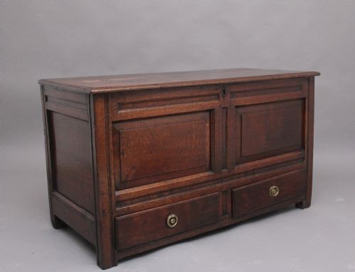 18TH CENTURY OAK MULE CHEST - ADDITIONAL PHOTO 5