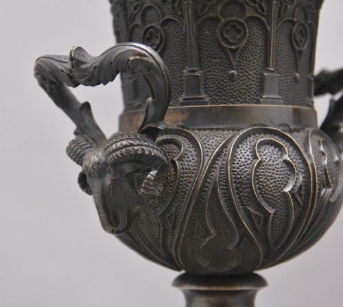PAIR OF EARLY 19TH CENTURY BRONZE URNS - ADDITIONAL PHOTO 8