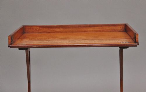 19TH CENTURY SHERATON REVIVAL SATINWOOD SERVING TABLE - ADDITIONAL PHOTO 5