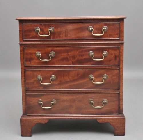 Mid 19th Century Mahogany Bedside Chest of Drawers