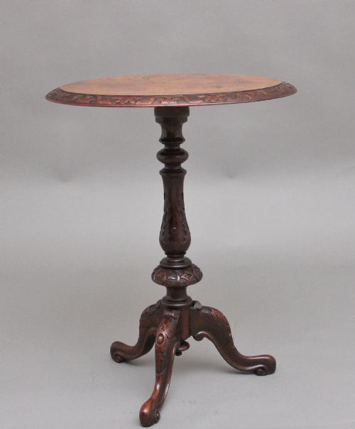 19TH CENTURY WALNUT OCCASIONAL TABLE