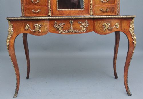19TH CENTURY WALNUT DESK BY GILLOWS - ADDITIONAL PHOTO 11