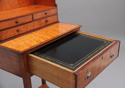 19TH CENTURY SATINWOOD LADIES WRITING TABLE - ADDITIONAL PHOTO 8