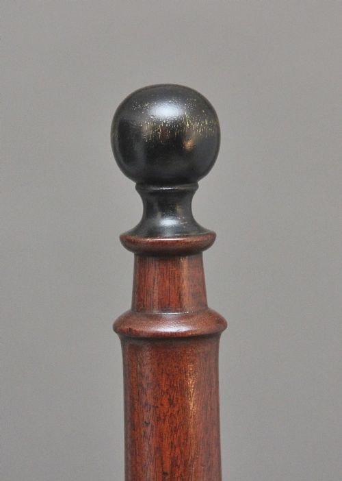 19TH CENTURY WALNUT WRITING TABLE - ADDITIONAL PHOTO 13