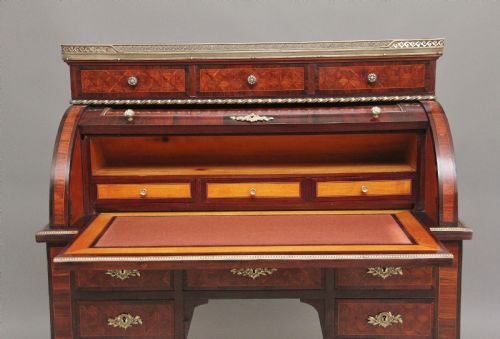 19TH CENTURY FRENCH KINGWOOD CYLINDER DESK - ADDITIONAL PHOTO 3