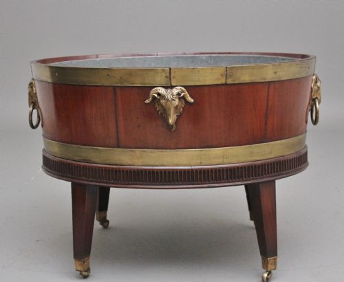 A HIGHLY DECORATIVE EARLY 19TH CENTURY MAHOGANY AND BRASS BOUND WINE COOLER - ADDITIONAL PHOTO 5