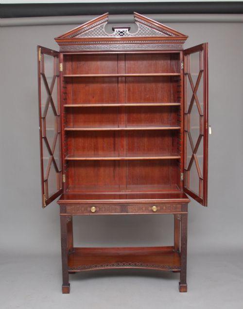 SUPERB QUALITY EARLY 20TH CENTURY CABINET BY EDWARDS ROBERTS - ADDITIONAL PHOTO 1