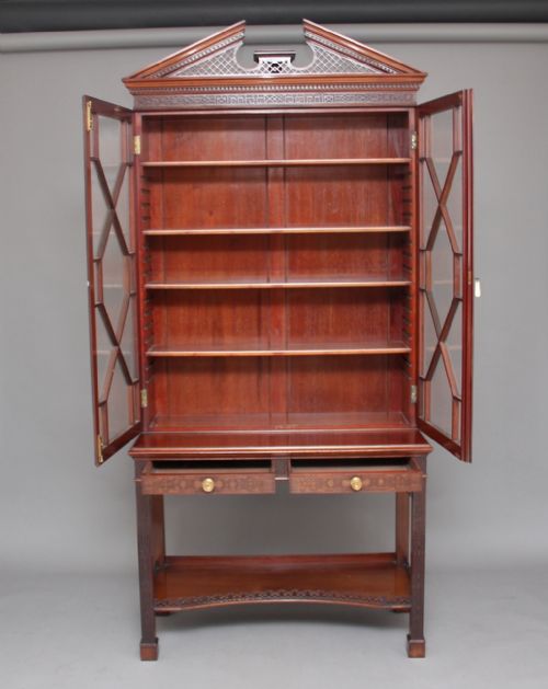 SUPERB QUALITY EARLY 20TH CENTURY CABINET BY EDWARDS ROBERTS - ADDITIONAL PHOTO 2