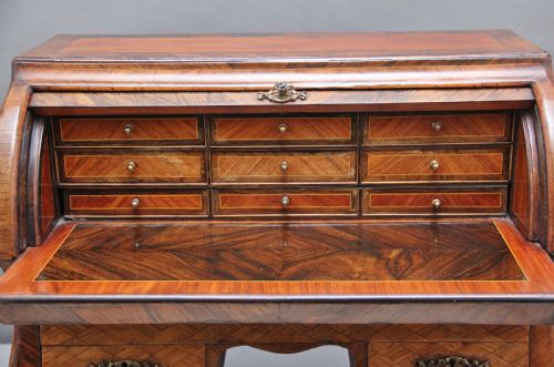 19TH CENTURY PARQUETRY MINIATURE DESK - ADDITIONAL PHOTO 3