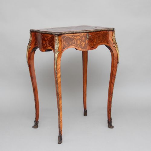 19TH CENTURY FRENCH OCCASIONAL TABLE