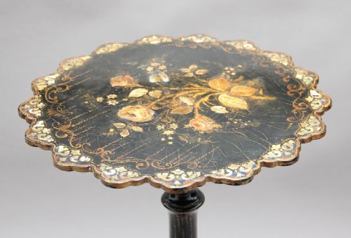 19TH CENTURY CHINOISERIE TABLE - ADDITIONAL PHOTO 2