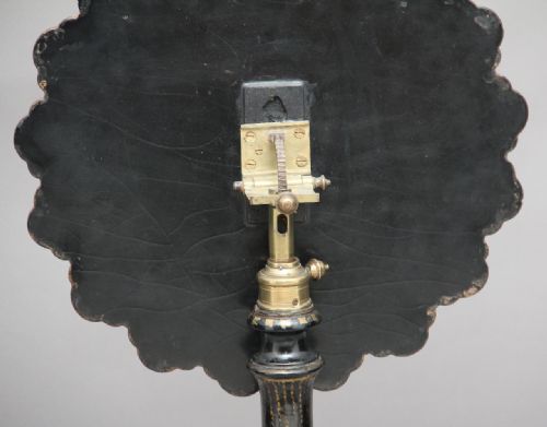 19TH CENTURY CHINOISERIE TABLE - ADDITIONAL PHOTO 6