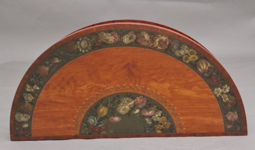 EARLY 19TH CENTURY PAINTED SATINWOOD CARD TABLE - ADDITIONAL PHOTO 10