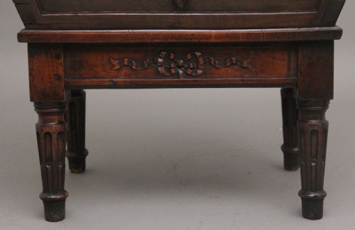 18TH CENTURY FRENCH WALNUT WINE COOLER - ADDITIONAL PHOTO 14